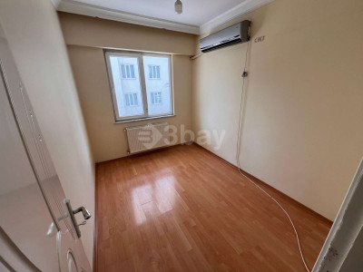 3BAY'DAN TRAMVAY'A 1 DK MESAFEDE YÜKSEK GİRİŞ 3+0